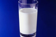 Власти Подмосковья помогут производителям молока