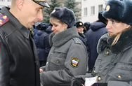Полиция перешла на зимнюю форму одежды 